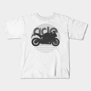 RIde cbr650f sun Kids T-Shirt